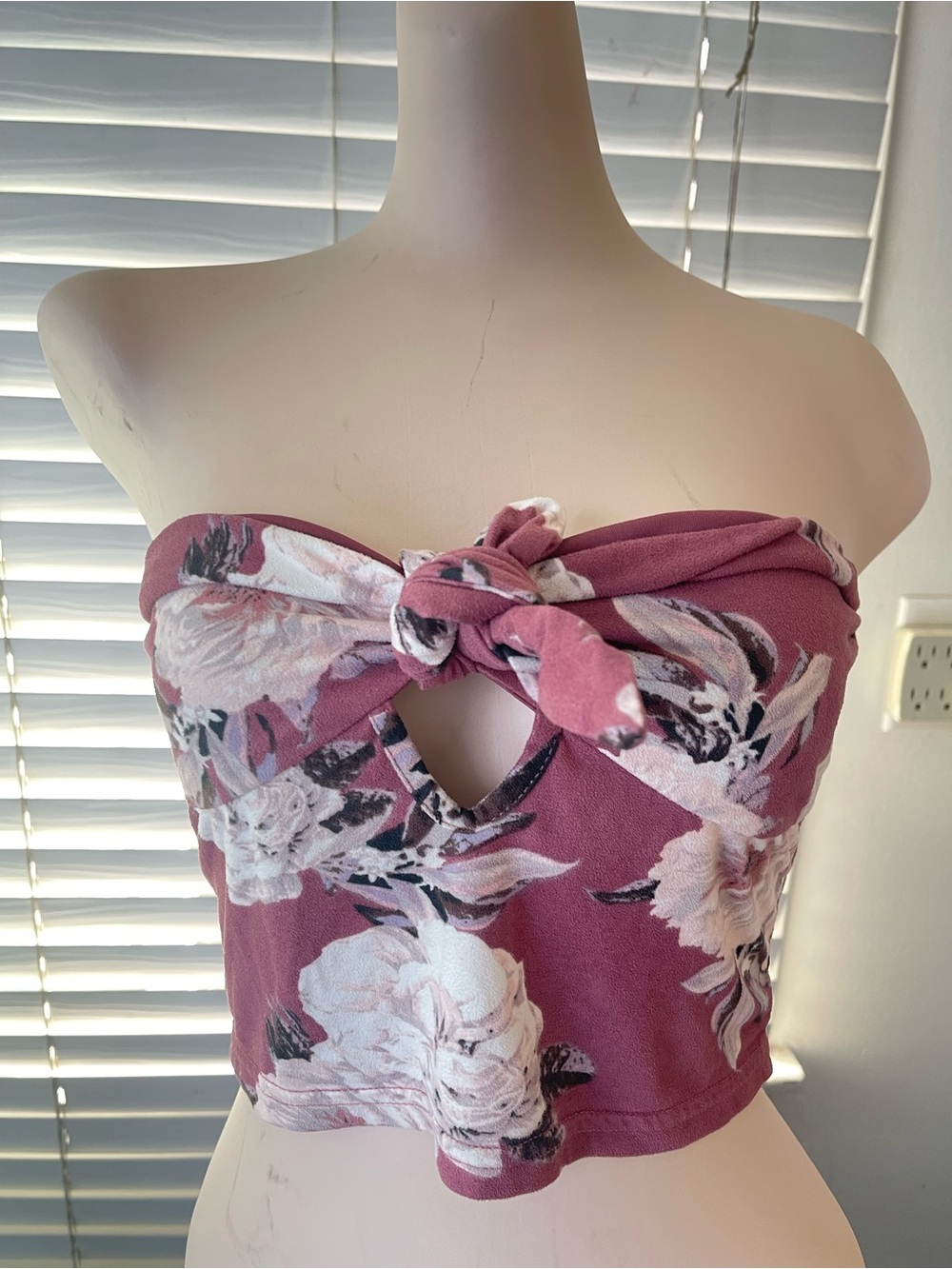 Charlotte Russe Mauve Pink Floral Strapless Tie-Front Crop Dress